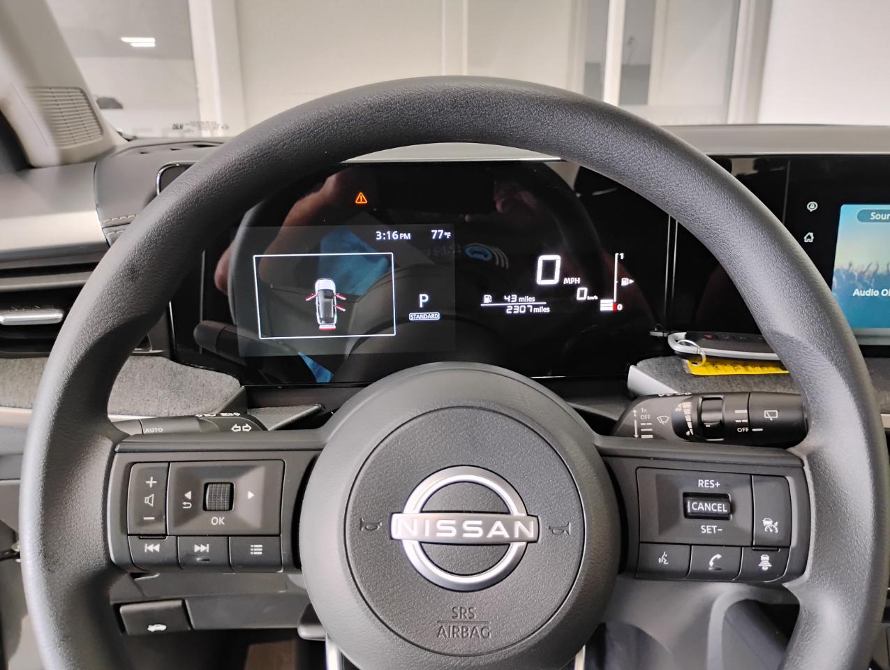 Nissan Kicks SV 2025