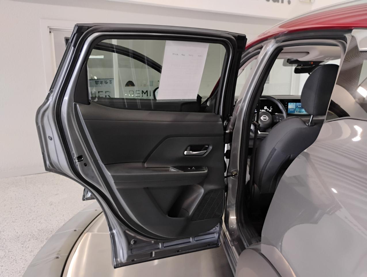 Nissan Kicks SV 2025