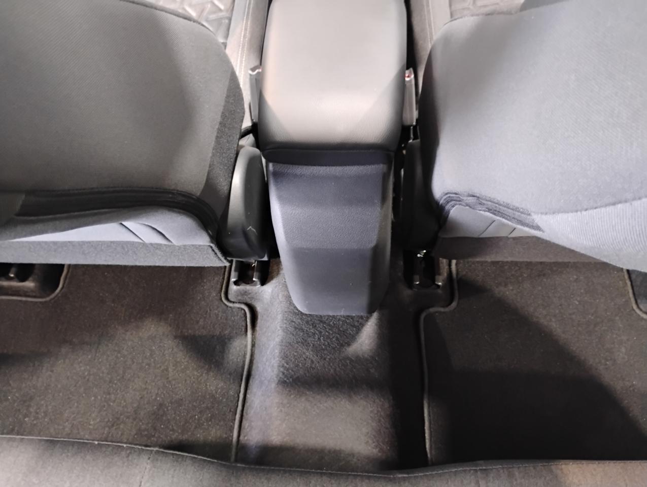 Nissan Kicks SV 2025