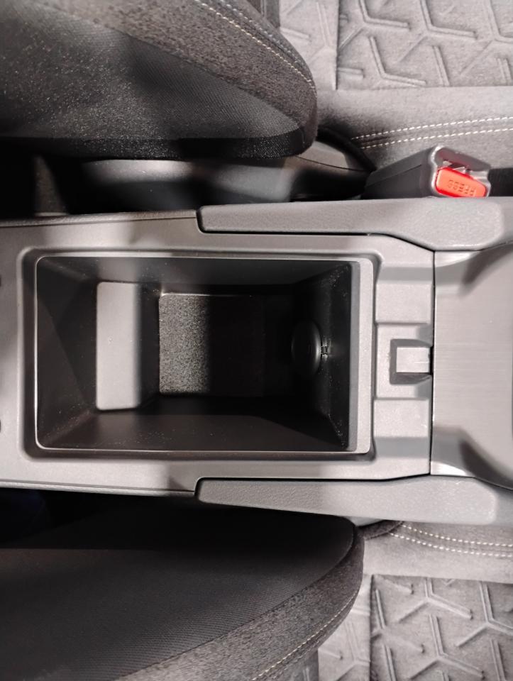 Nissan Kicks SV 2025