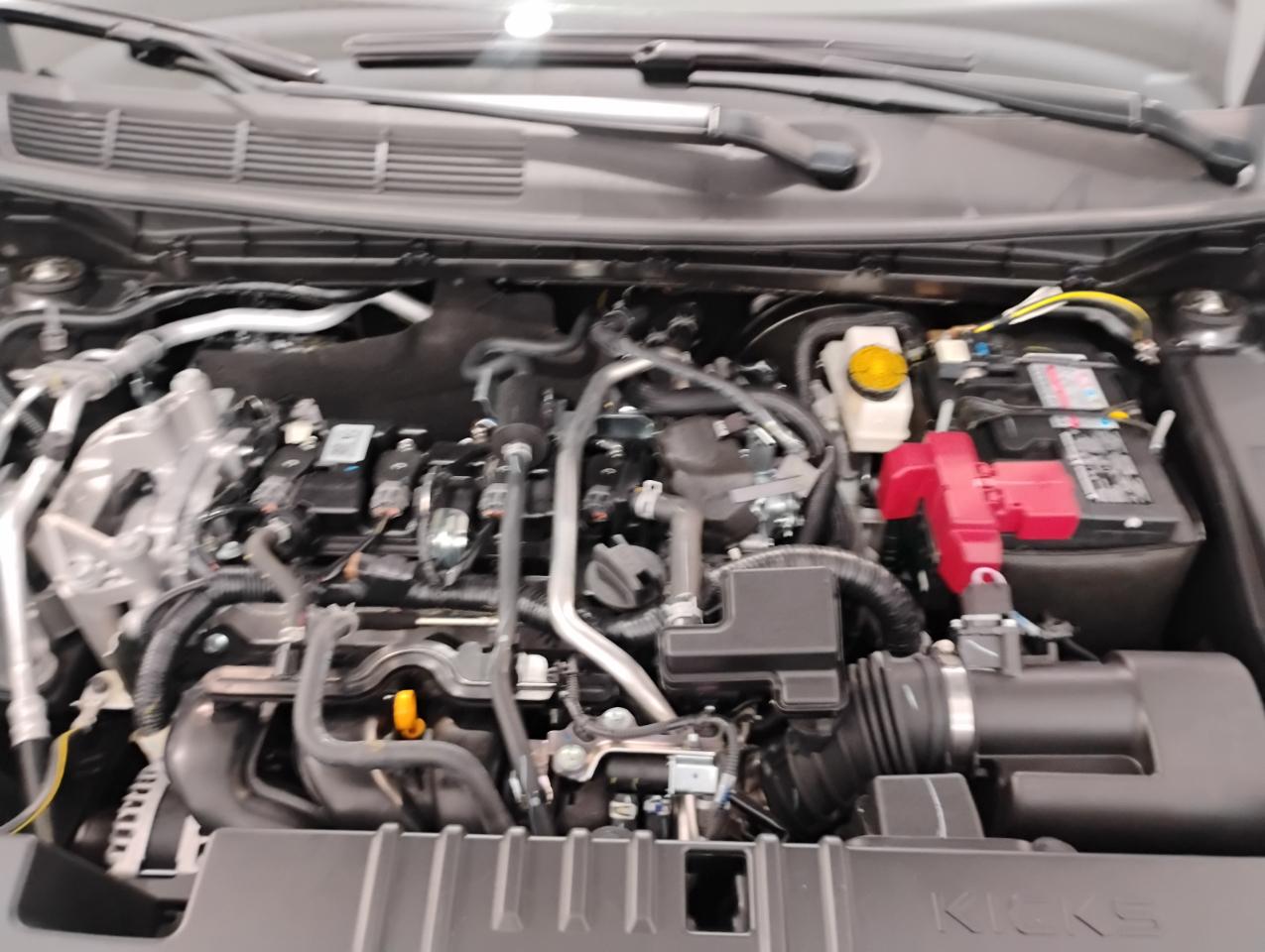 Nissan Kicks SV 2025