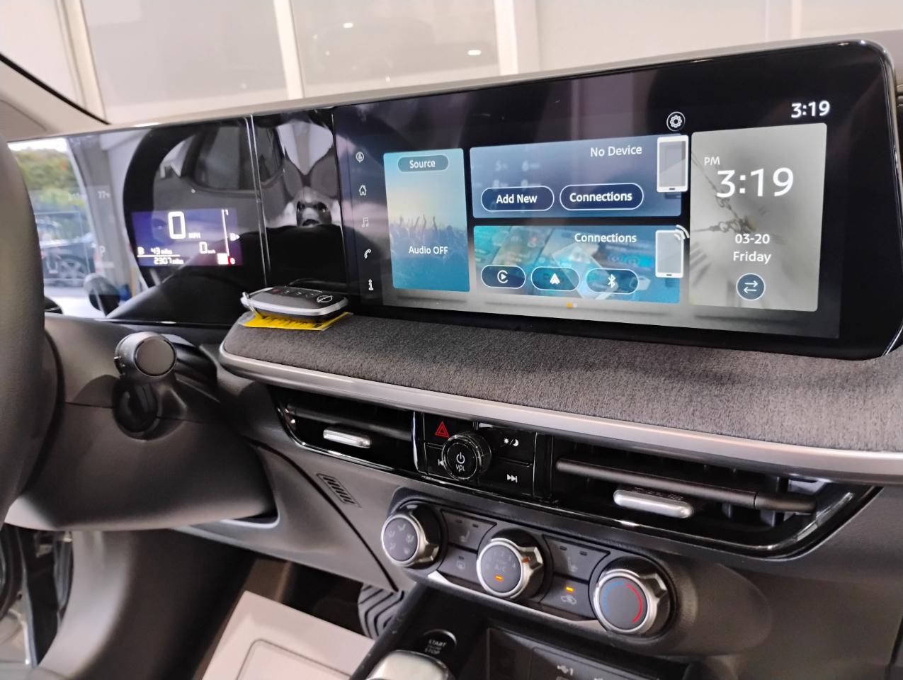 Nissan Kicks SV 2025