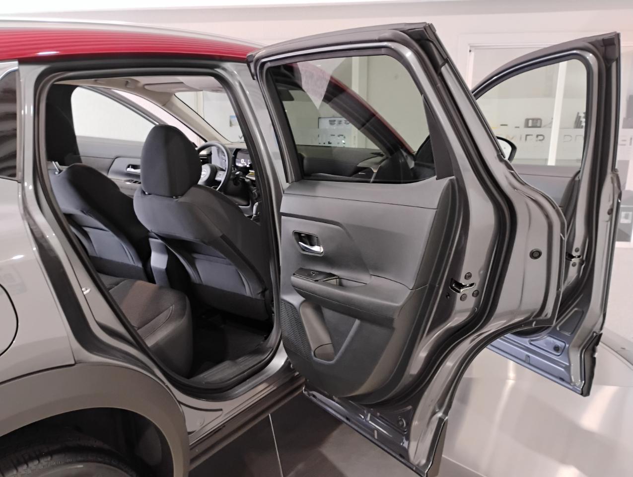 Nissan Kicks SV 2025