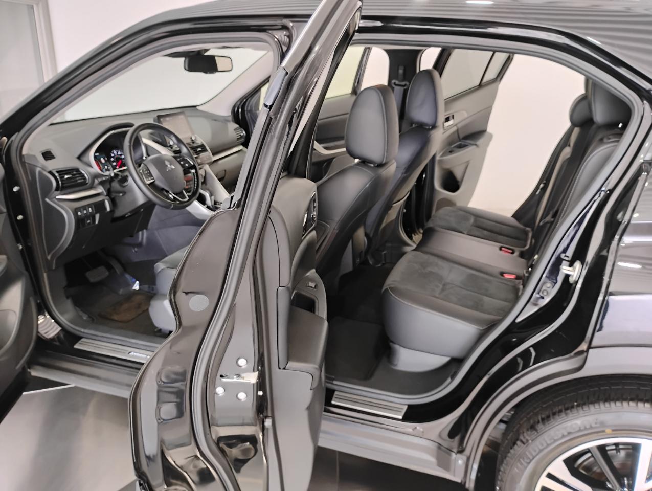 Mitsubishi Eclipse Cross SE AWD 2024