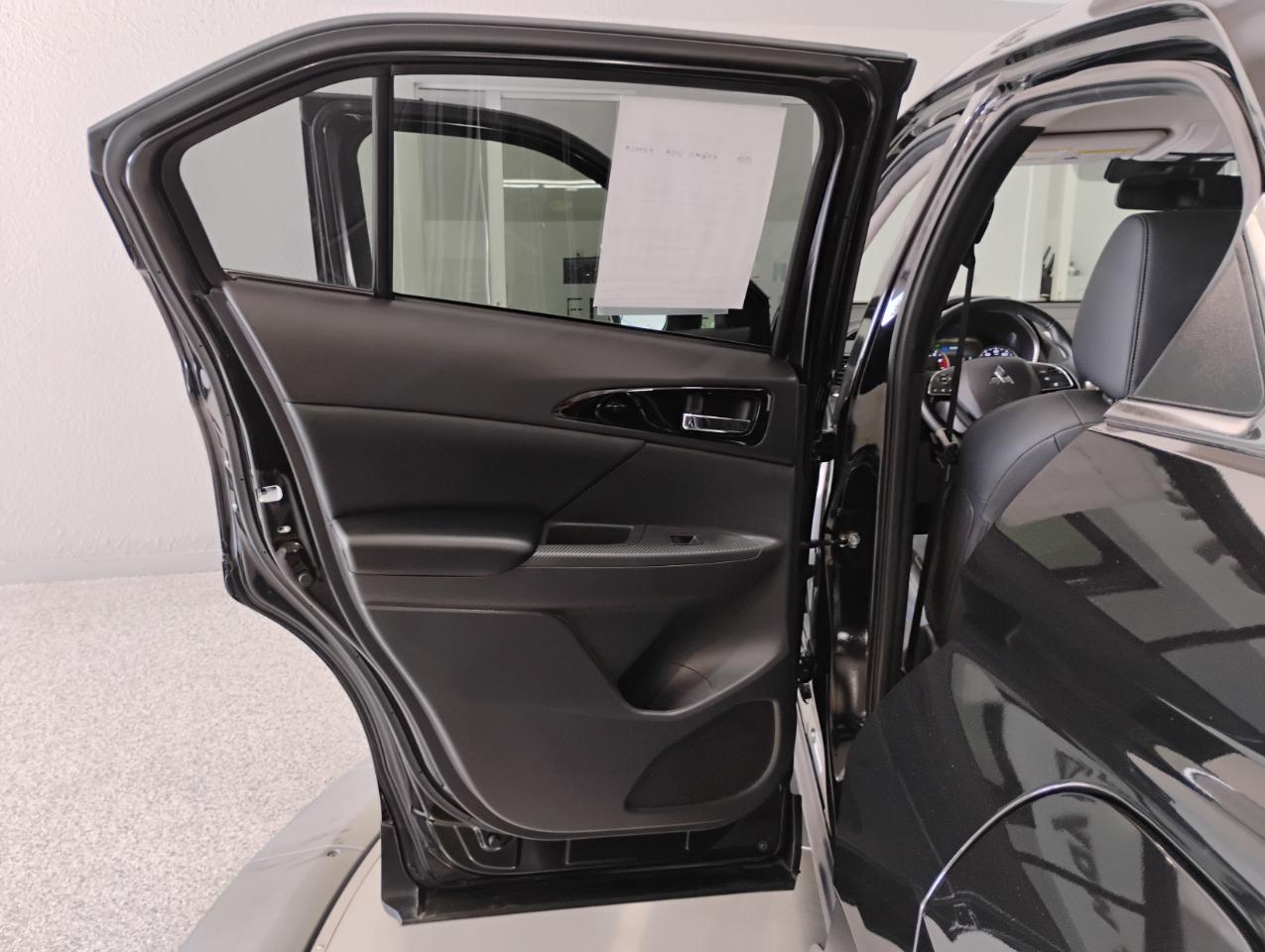 Mitsubishi Eclipse Cross SE AWD 2024