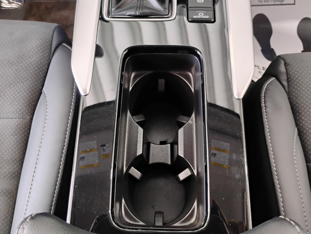 Mitsubishi Eclipse Cross SE AWD 2024