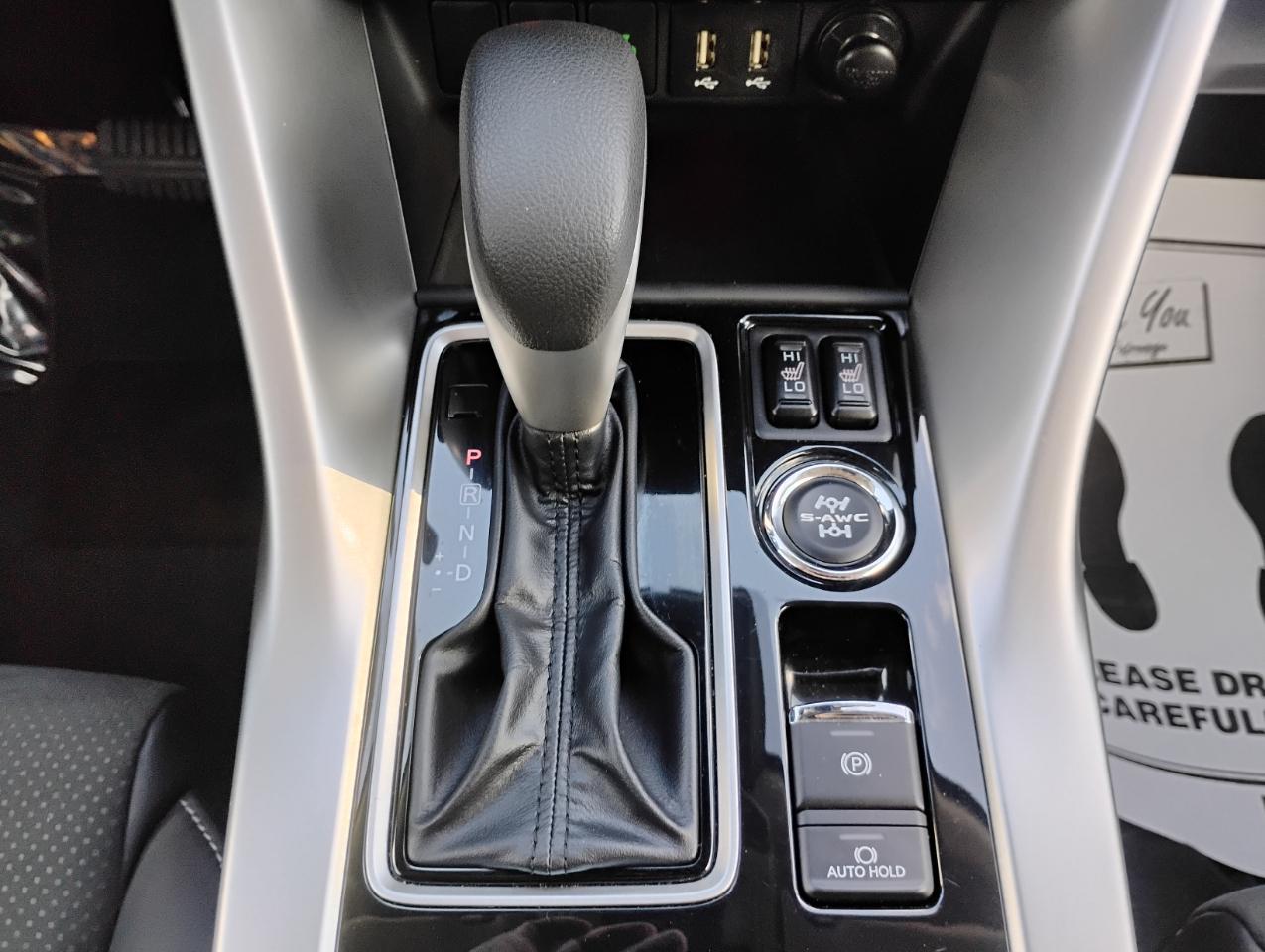 Mitsubishi Eclipse Cross SE AWD 2024