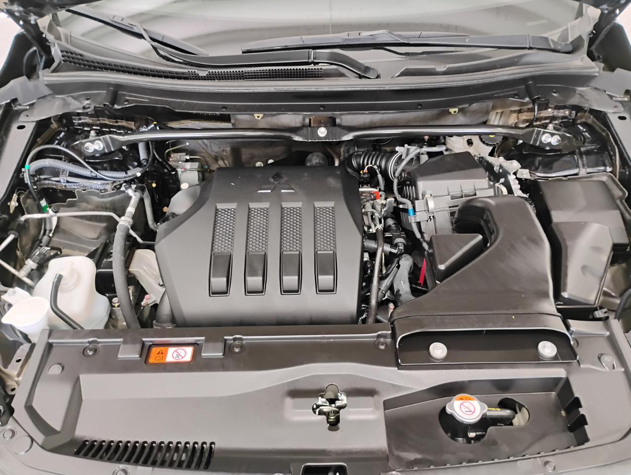 Mitsubishi Eclipse Cross SE AWD 2024