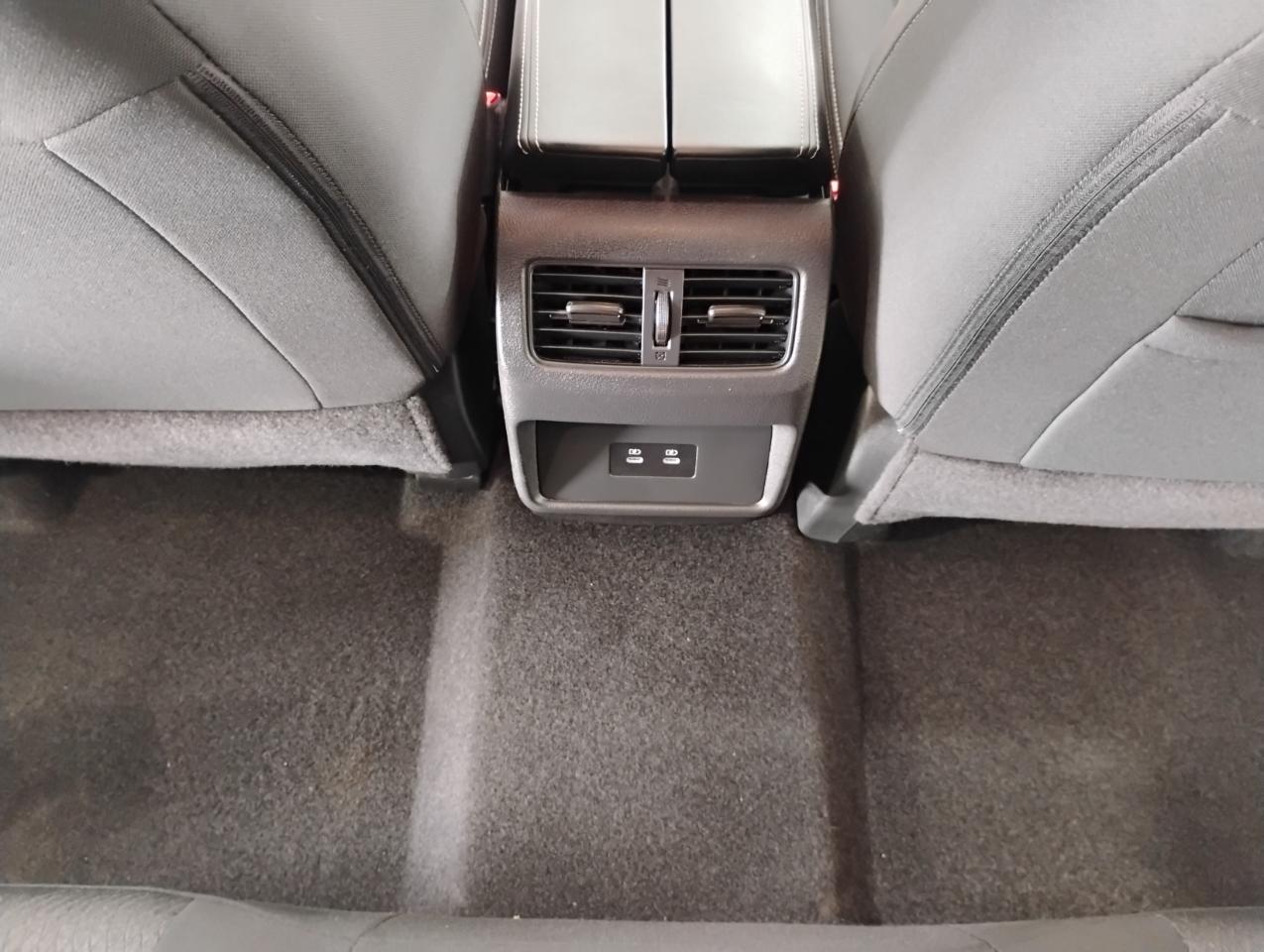 Nissan Rogue SV 2024