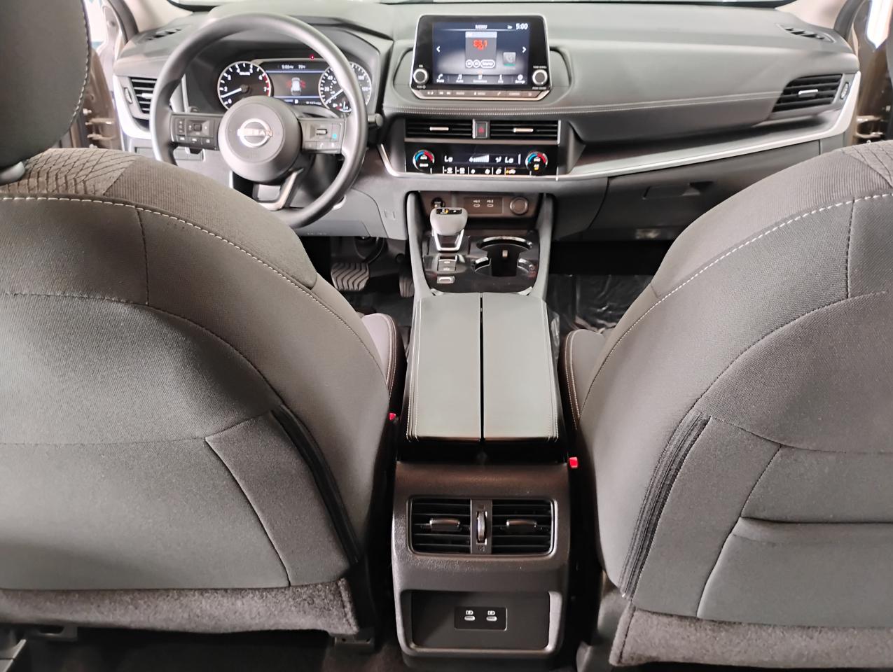 Nissan Rogue SV 2024