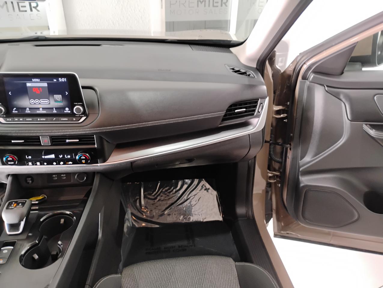 Nissan Rogue SV 2024