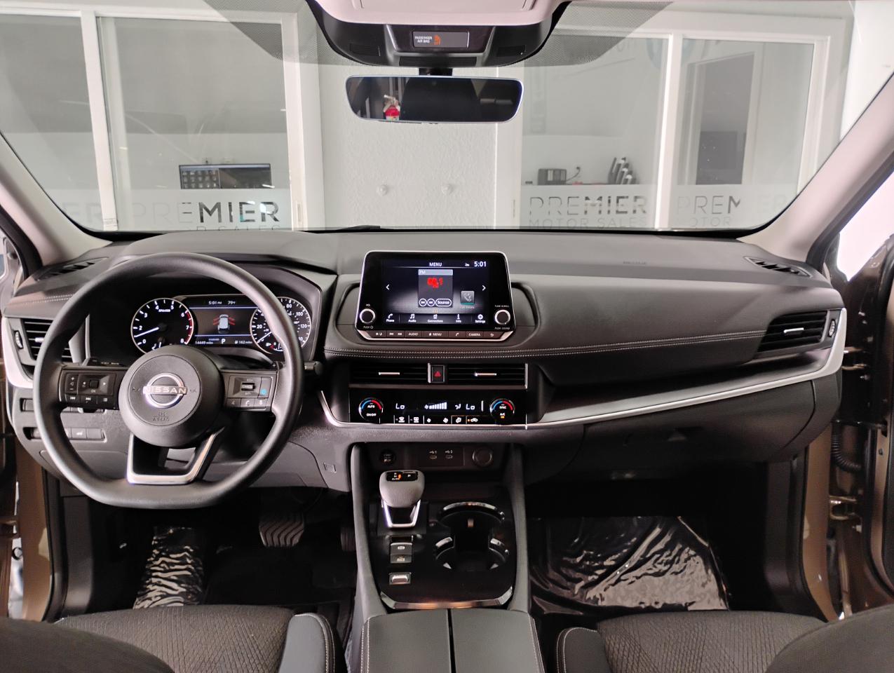 Nissan Rogue SV 2024