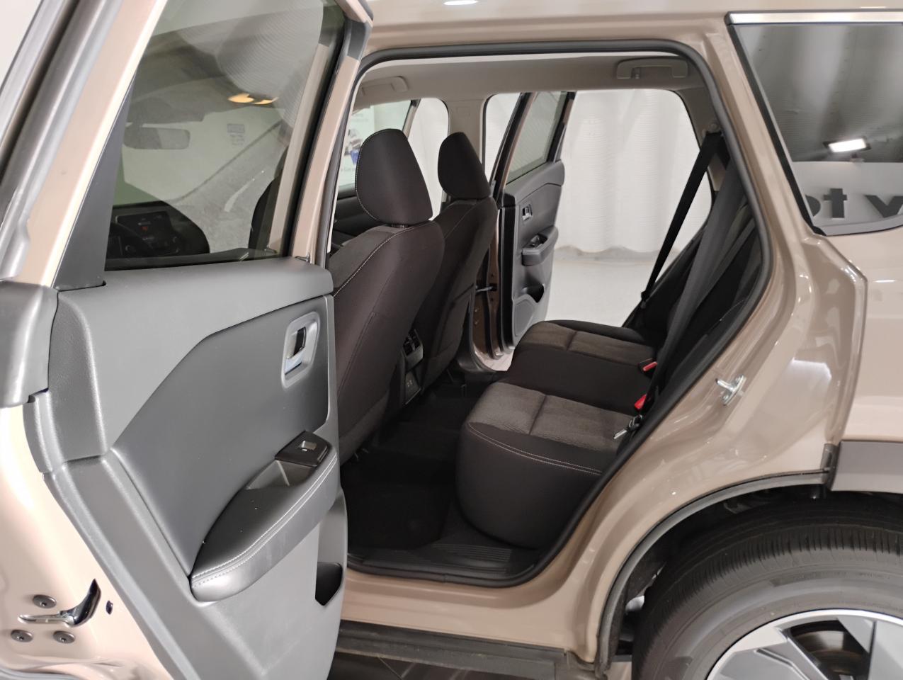 Nissan Rogue SV 2024