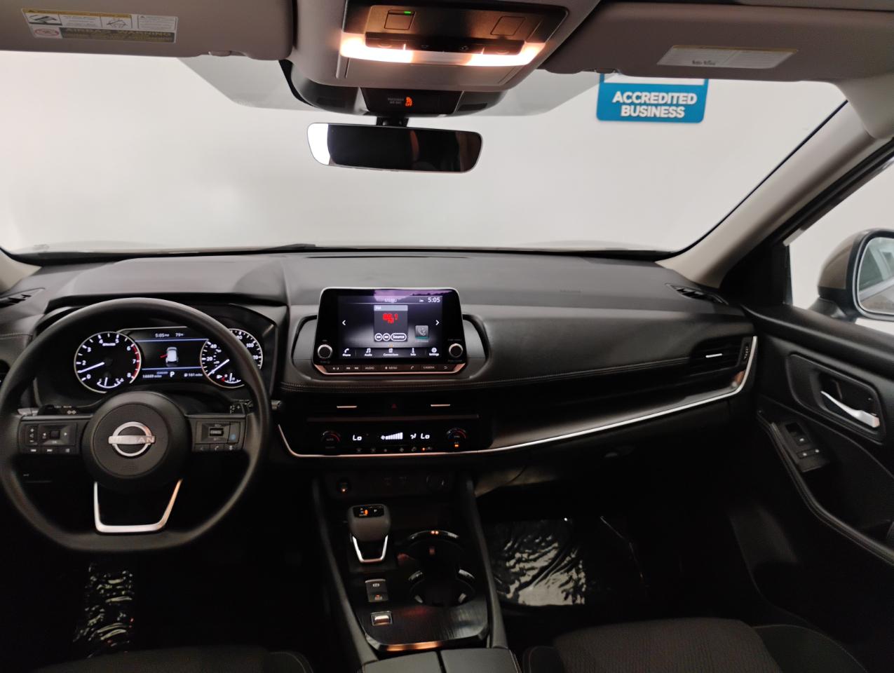 Nissan Rogue SV 2024