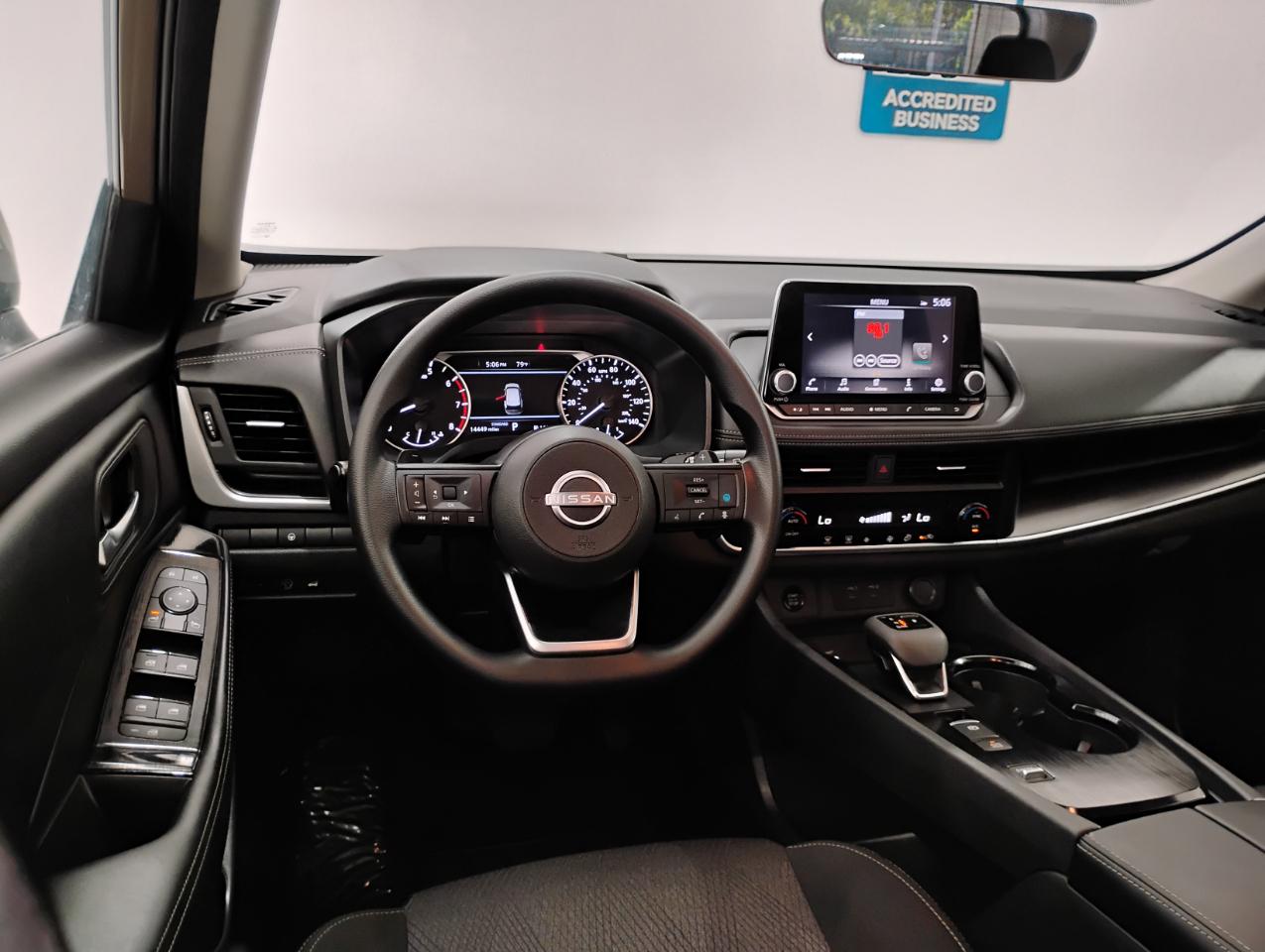 Nissan Rogue SV 2024