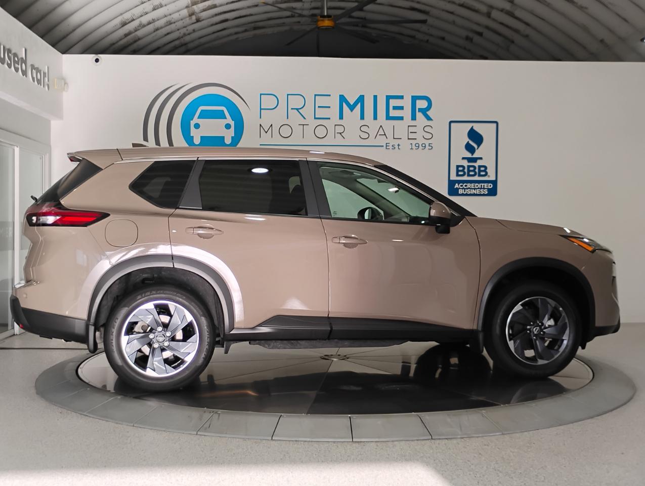 Nissan Rogue SV 2024