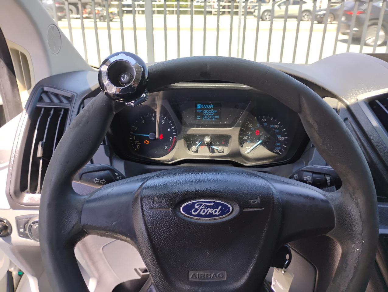 Ford Transit 150 Van Low Roof w/Sliding Pass. 130-in. WB 2015