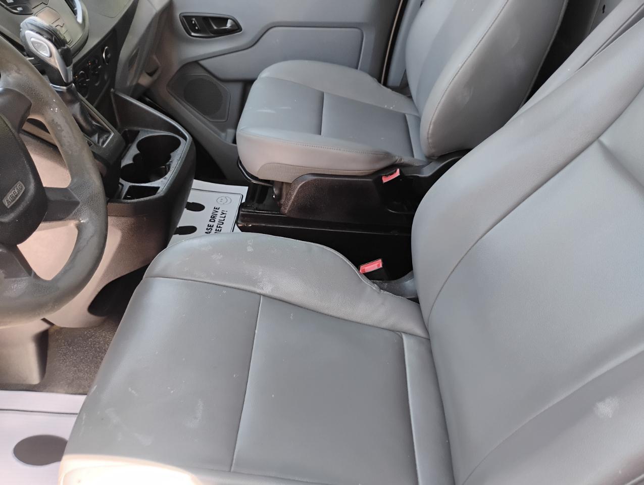 Ford Transit 150 Van Low Roof w/Sliding Pass. 130-in. WB 2015