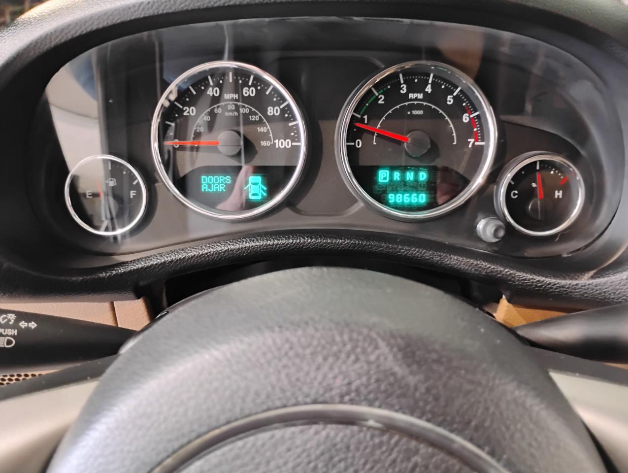 Jeep Wrangler Unlimited Sport 4WD 2011