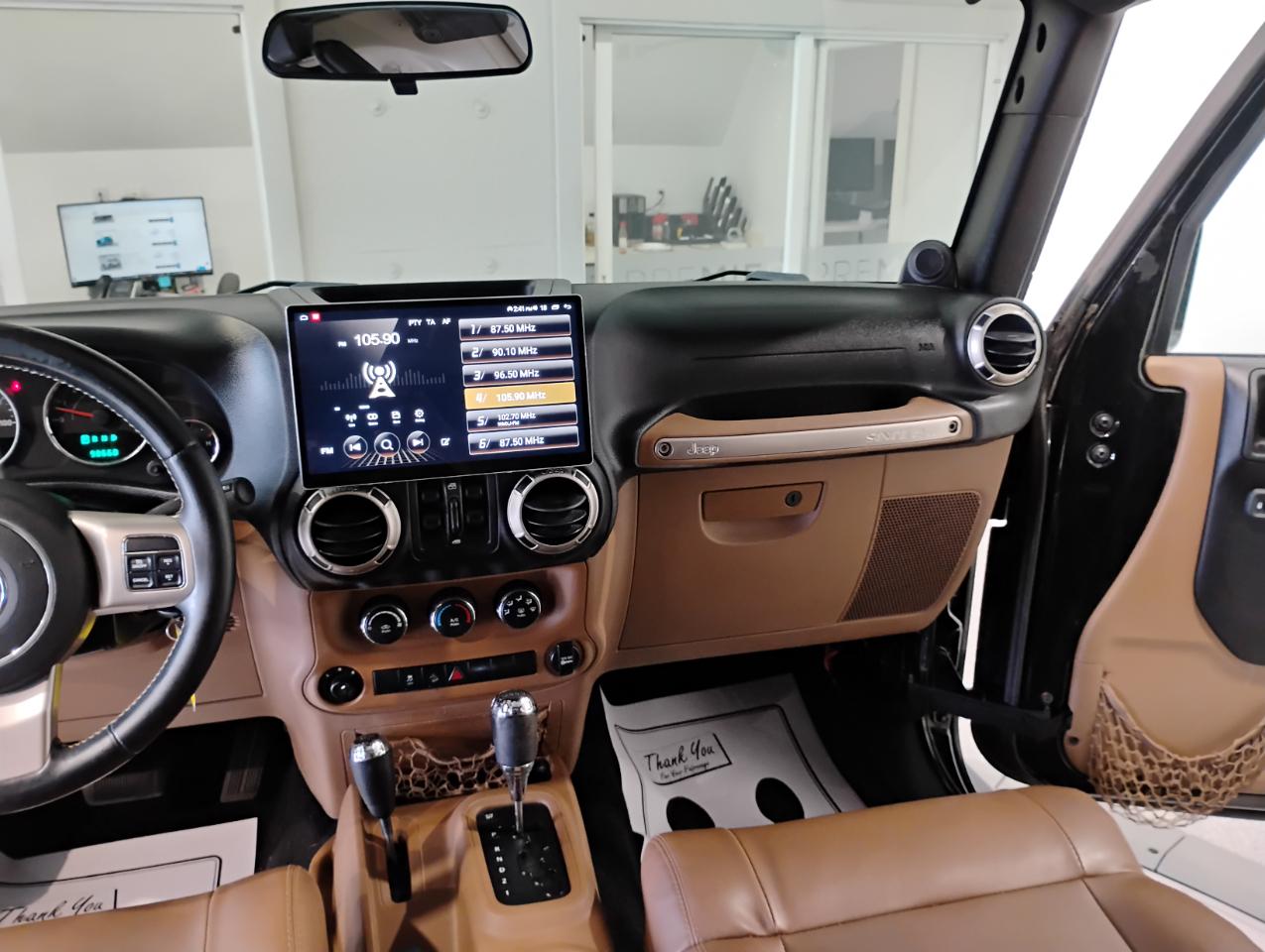 Jeep Wrangler Unlimited Sport 4WD 2011