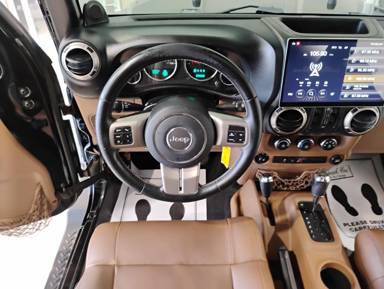 Jeep Wrangler Unlimited Sport 4WD 2011