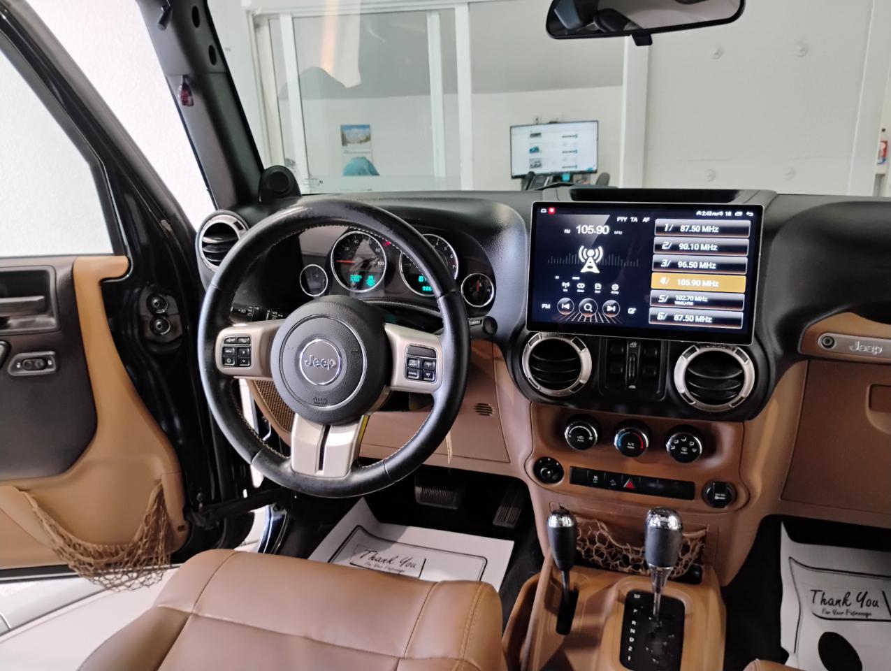 Jeep Wrangler Unlimited Sport 4WD 2011