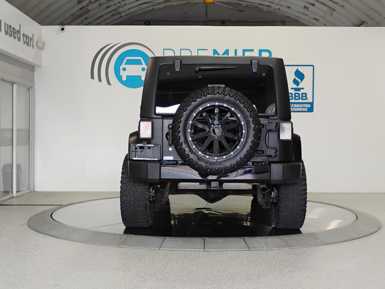 Jeep Wrangler Unlimited Sport 4WD 2011