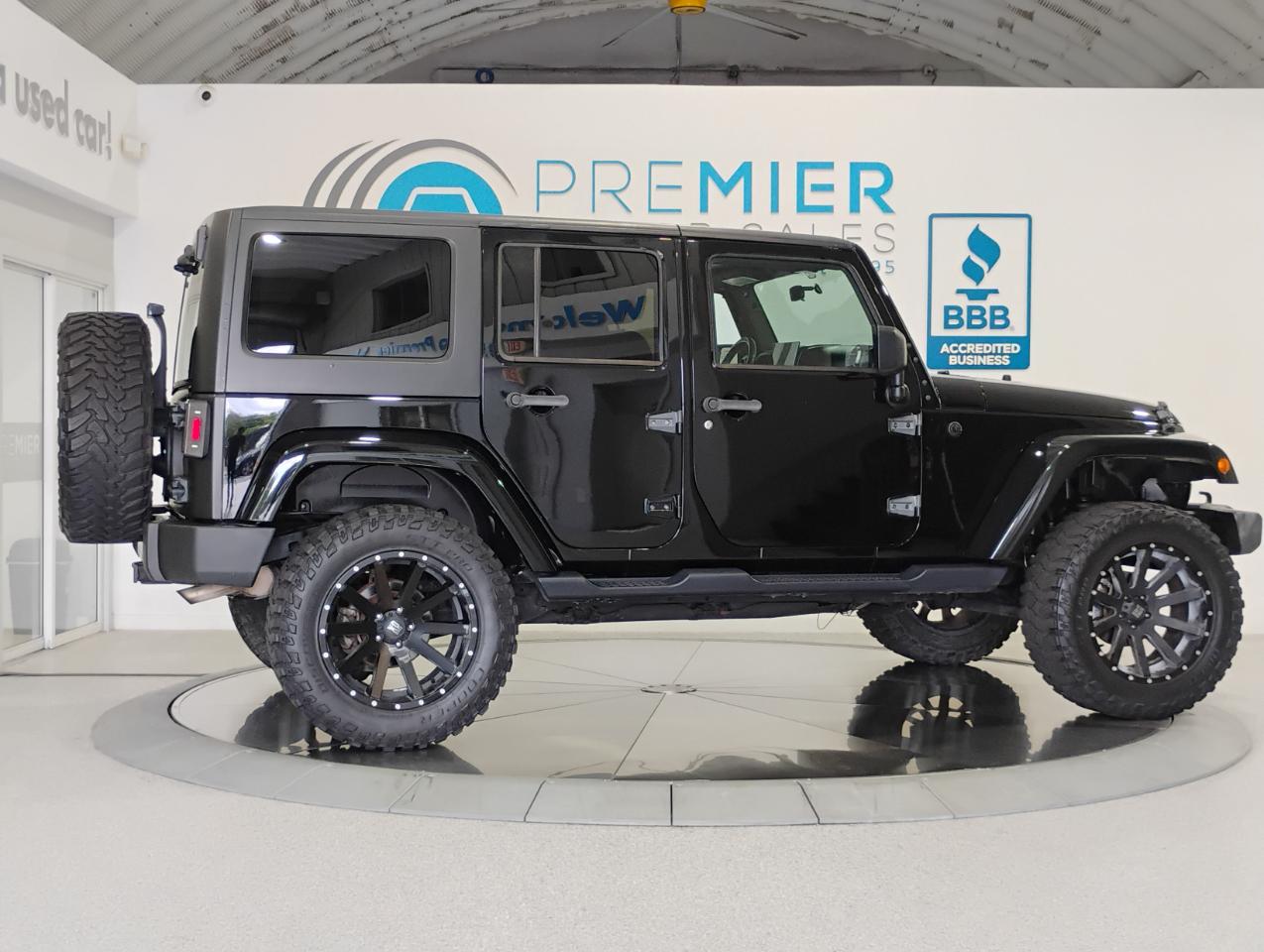 Jeep Wrangler Unlimited Sport 4WD 2011