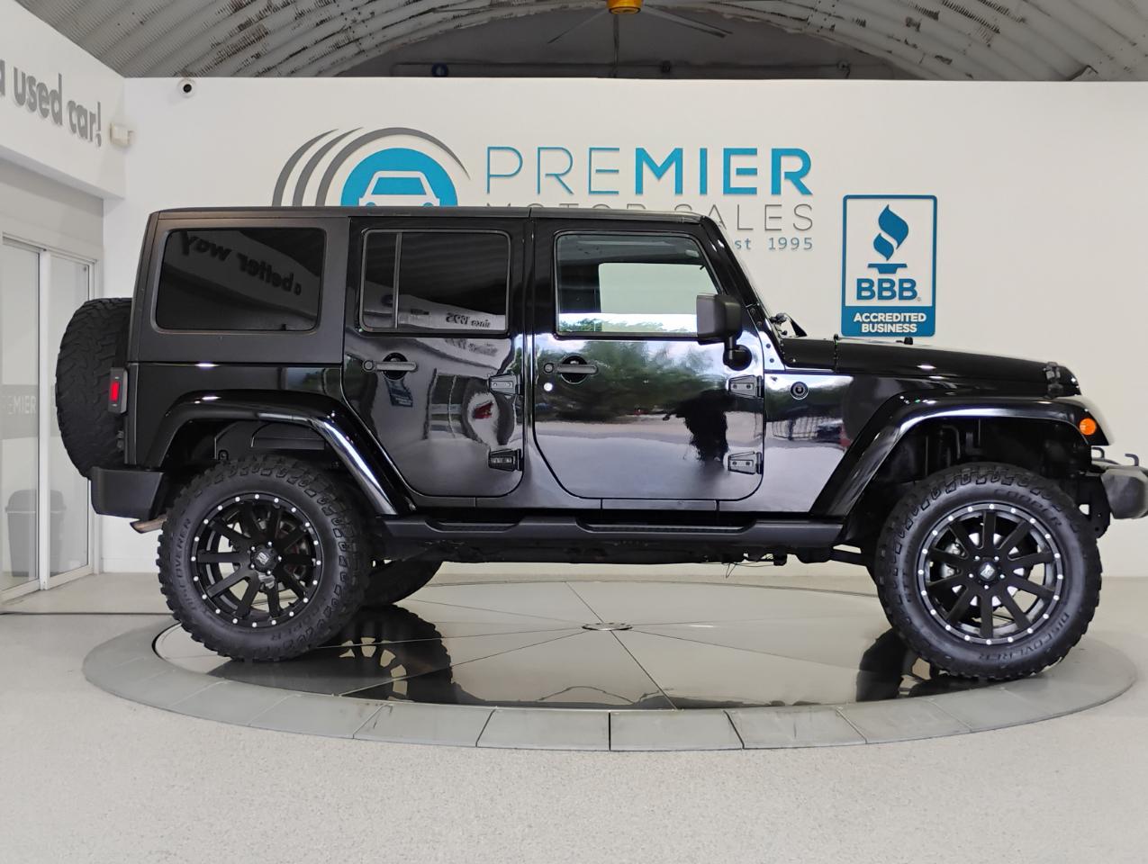 Jeep Wrangler Unlimited Sport 4WD 2011