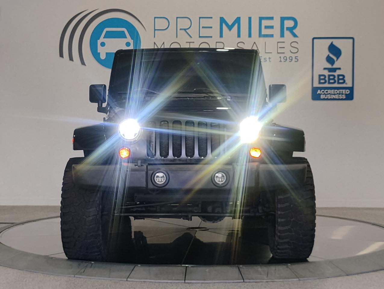 Jeep Wrangler Unlimited Sport 4WD 2011