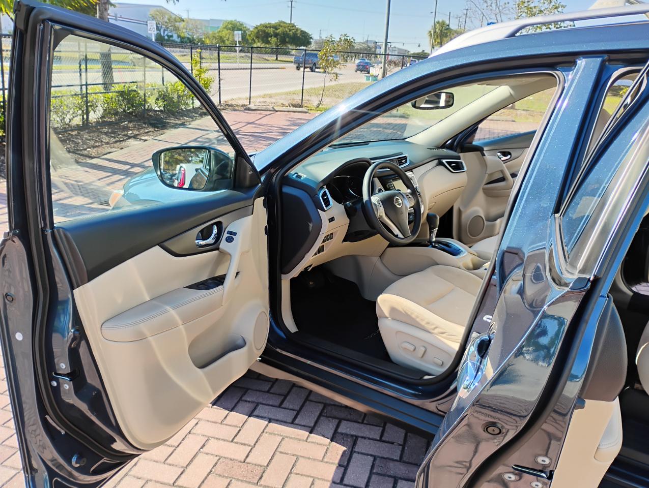 Nissan Rogue S 2WD 2016