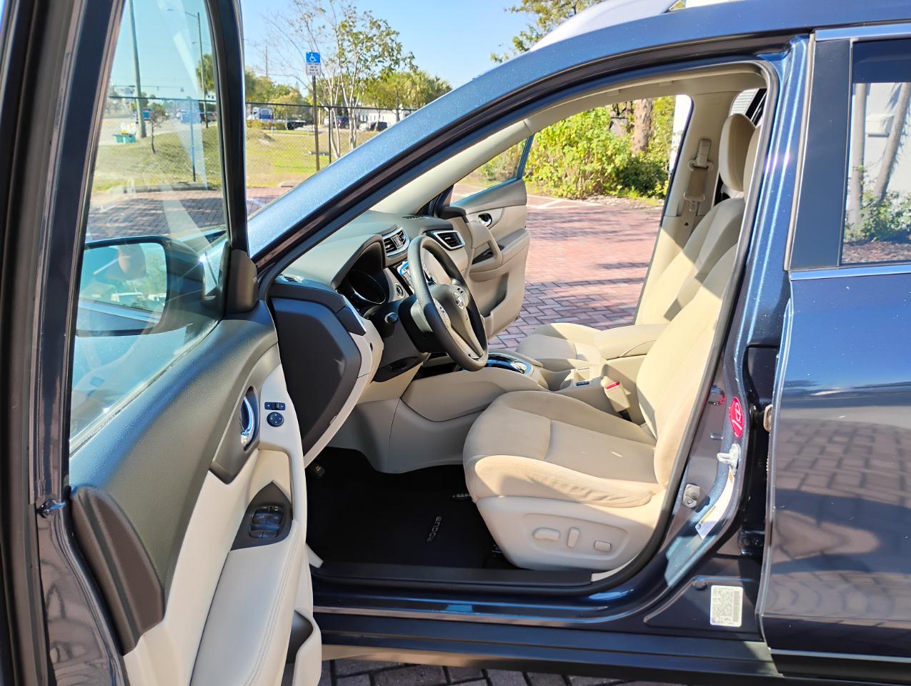 Nissan Rogue S 2WD 2016