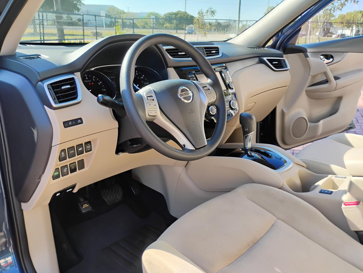 Nissan Rogue S 2WD 2016