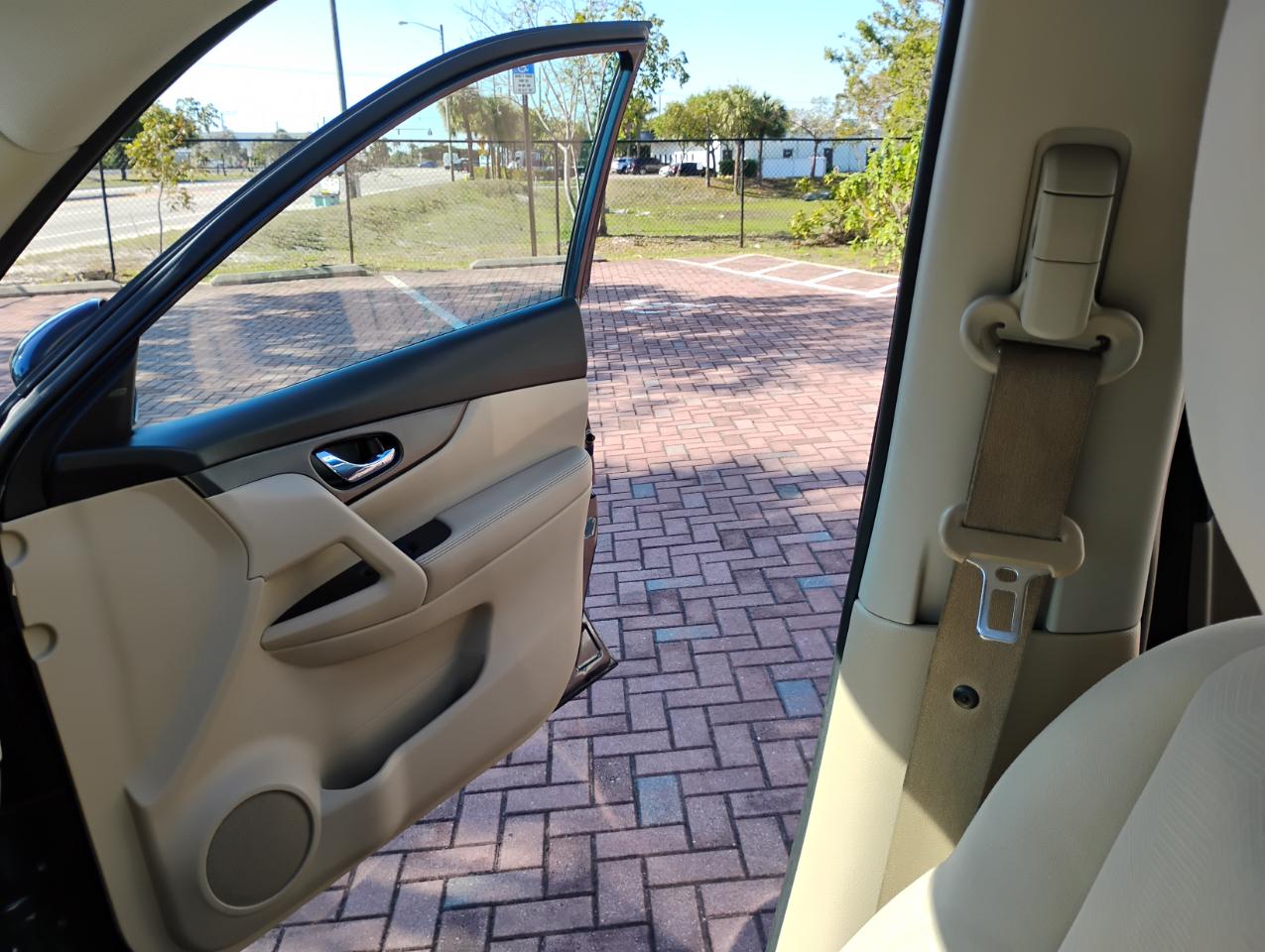 Nissan Rogue S 2WD 2016