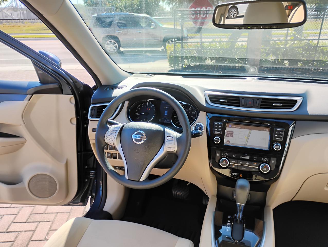 Nissan Rogue S 2WD 2016