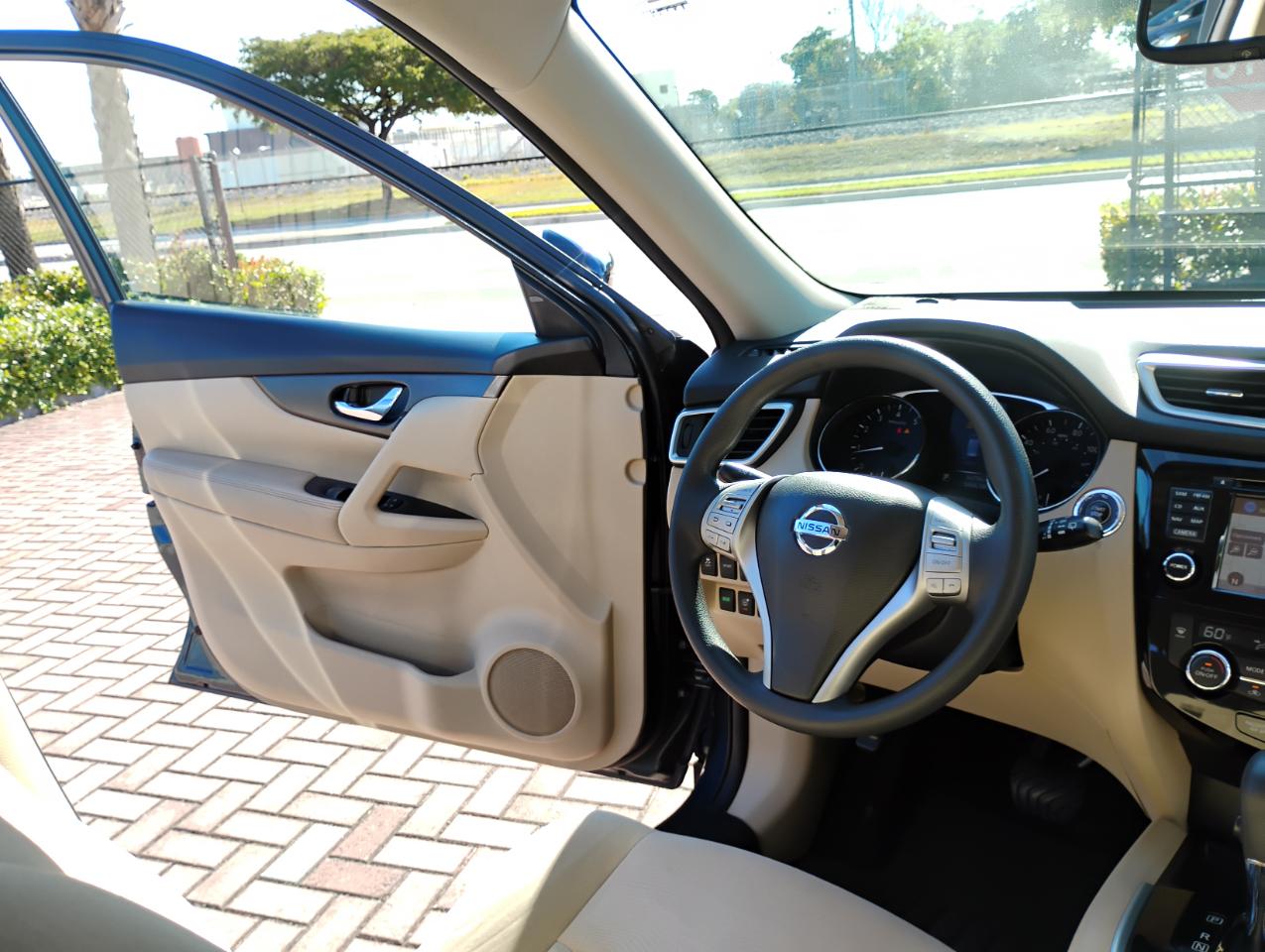 Nissan Rogue S 2WD 2016