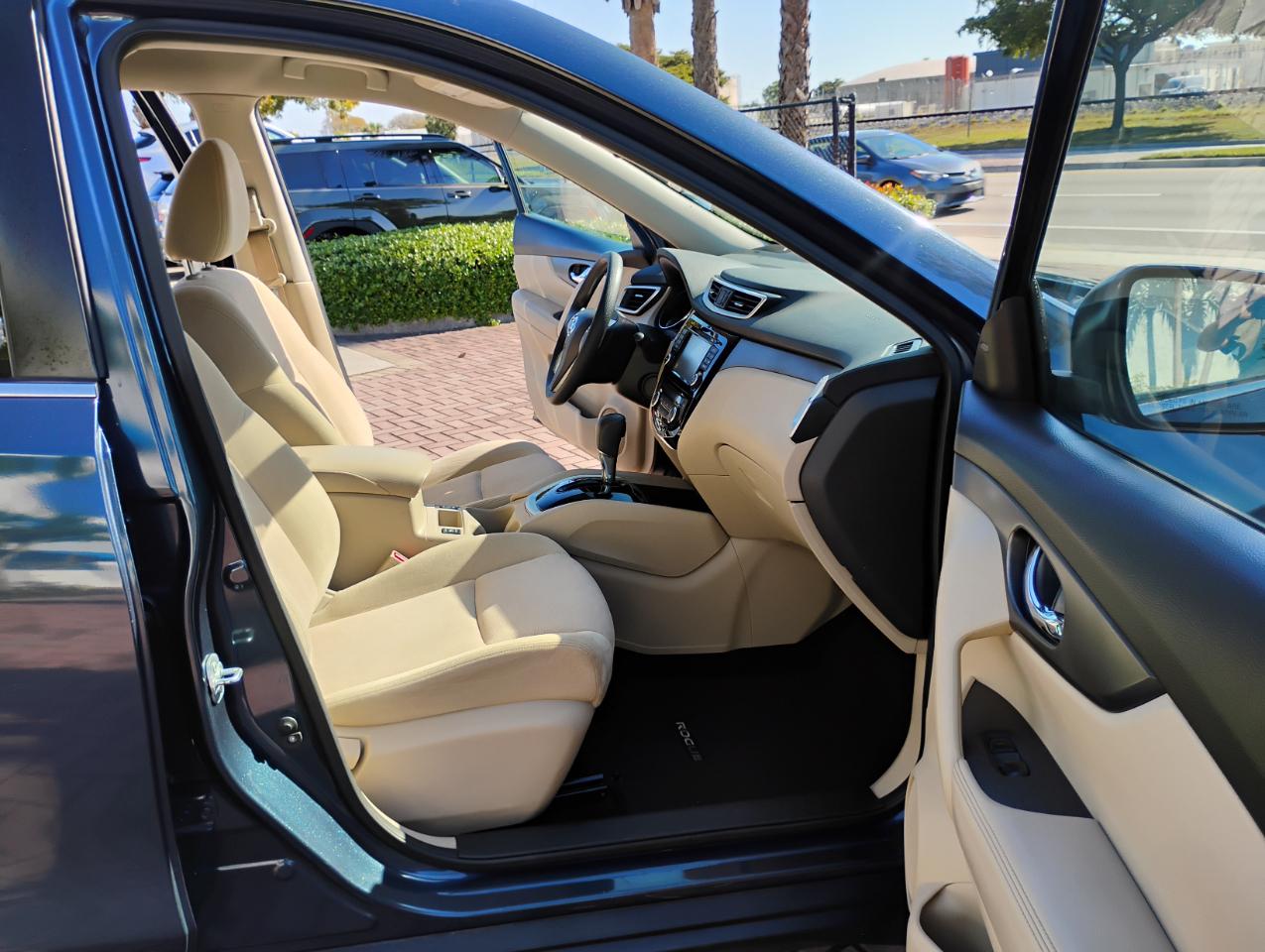 Nissan Rogue S 2WD 2016