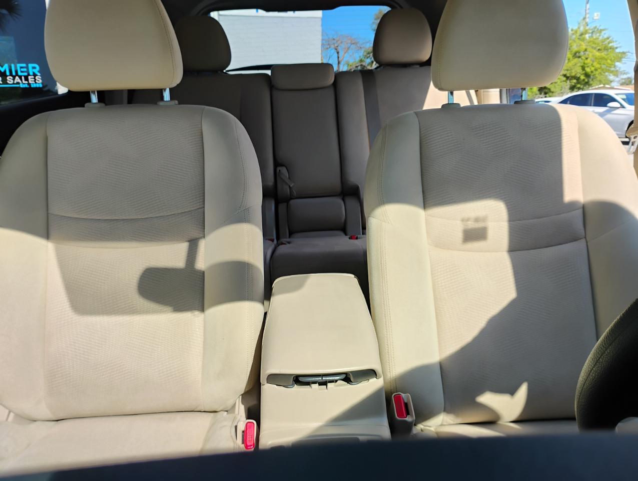 Nissan Rogue S 2WD 2016