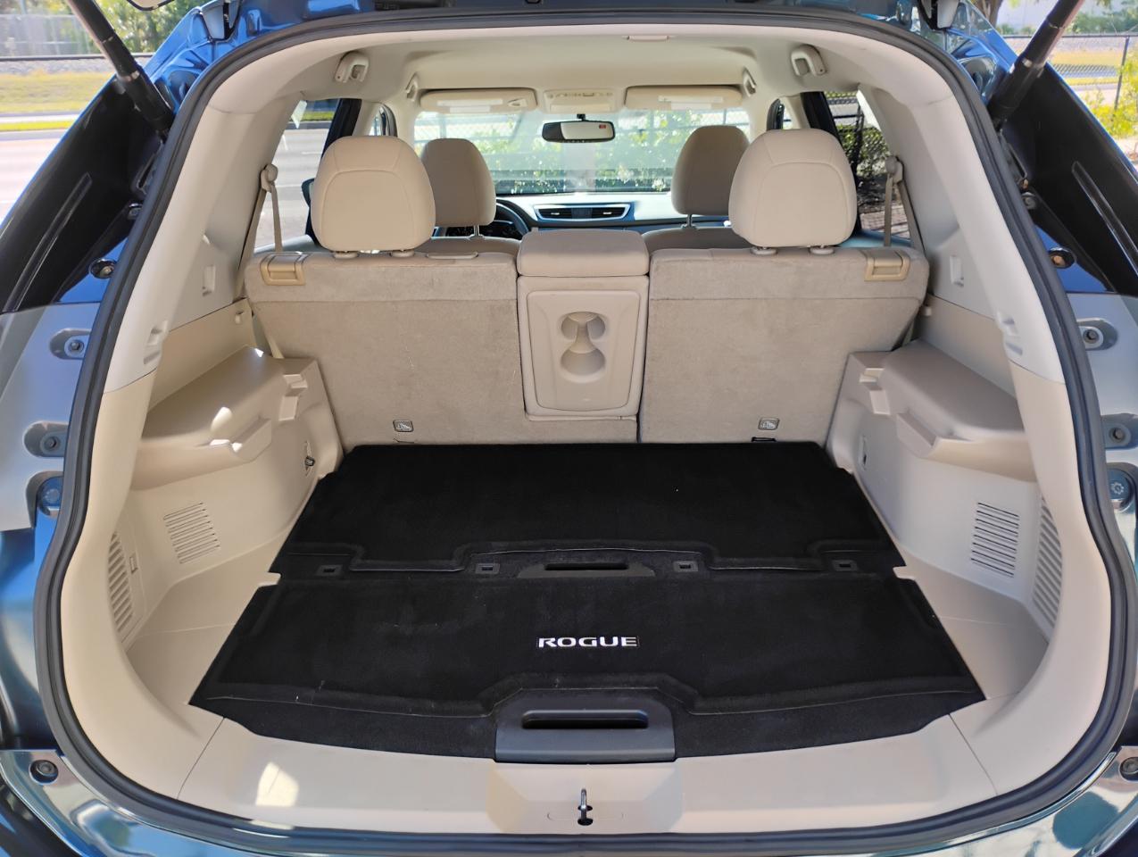 Nissan Rogue S 2WD 2016