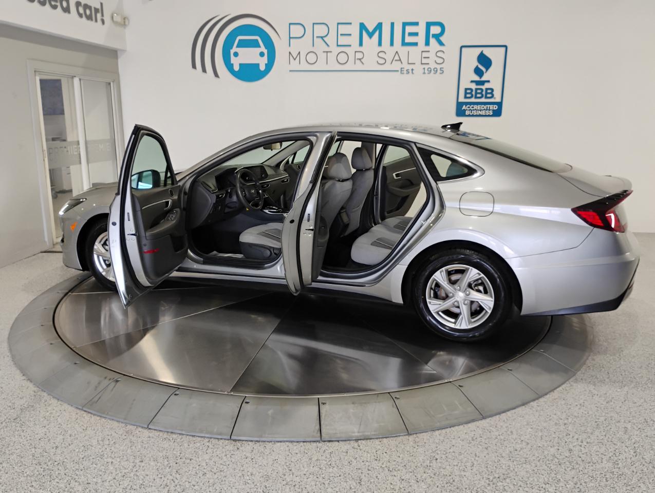 Hyundai Sonata SE 2020