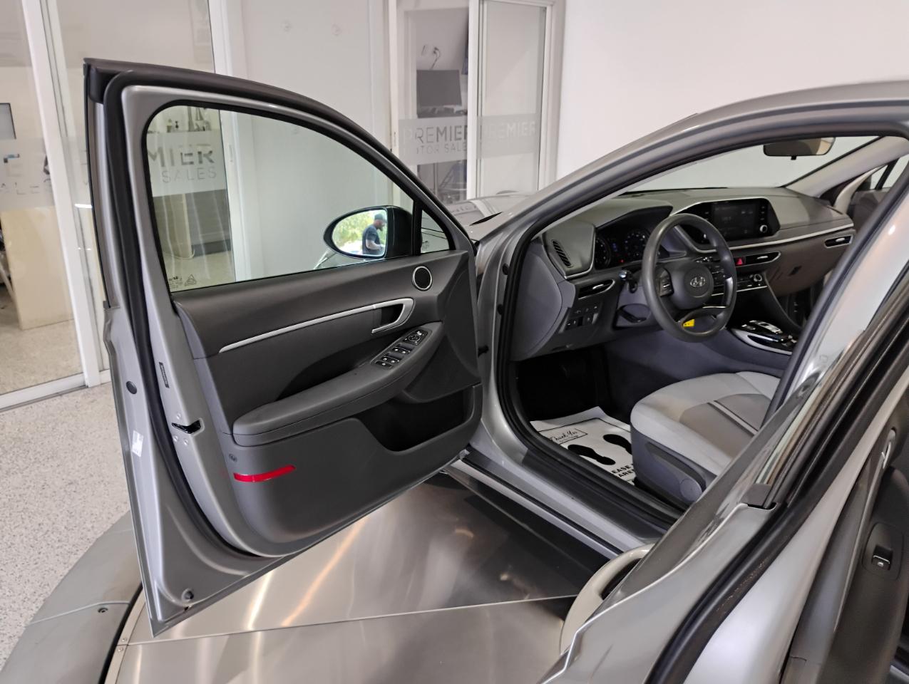 Hyundai Sonata SE 2020