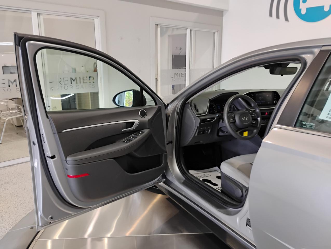 Hyundai Sonata SE 2020