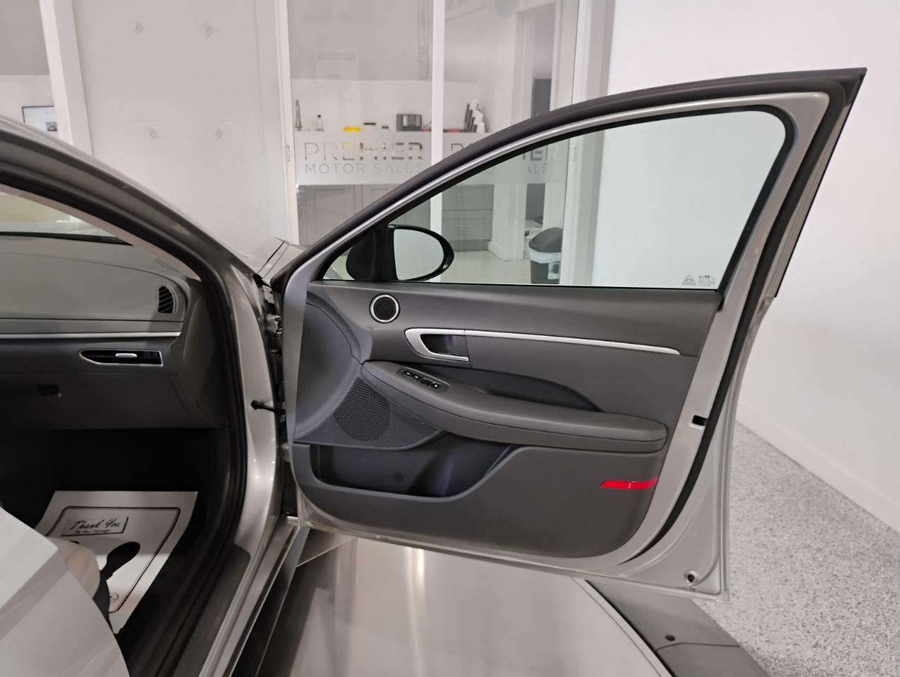 Hyundai Sonata SE 2020