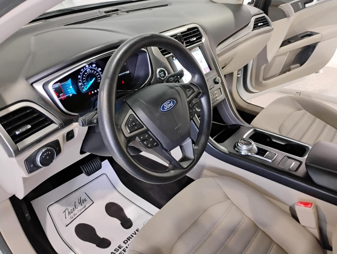 Ford Fusion SE 2019