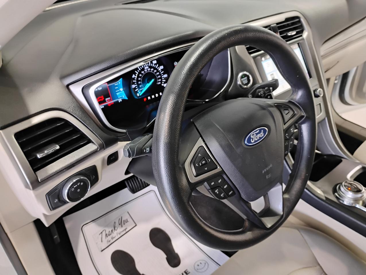 Ford Fusion SE 2019