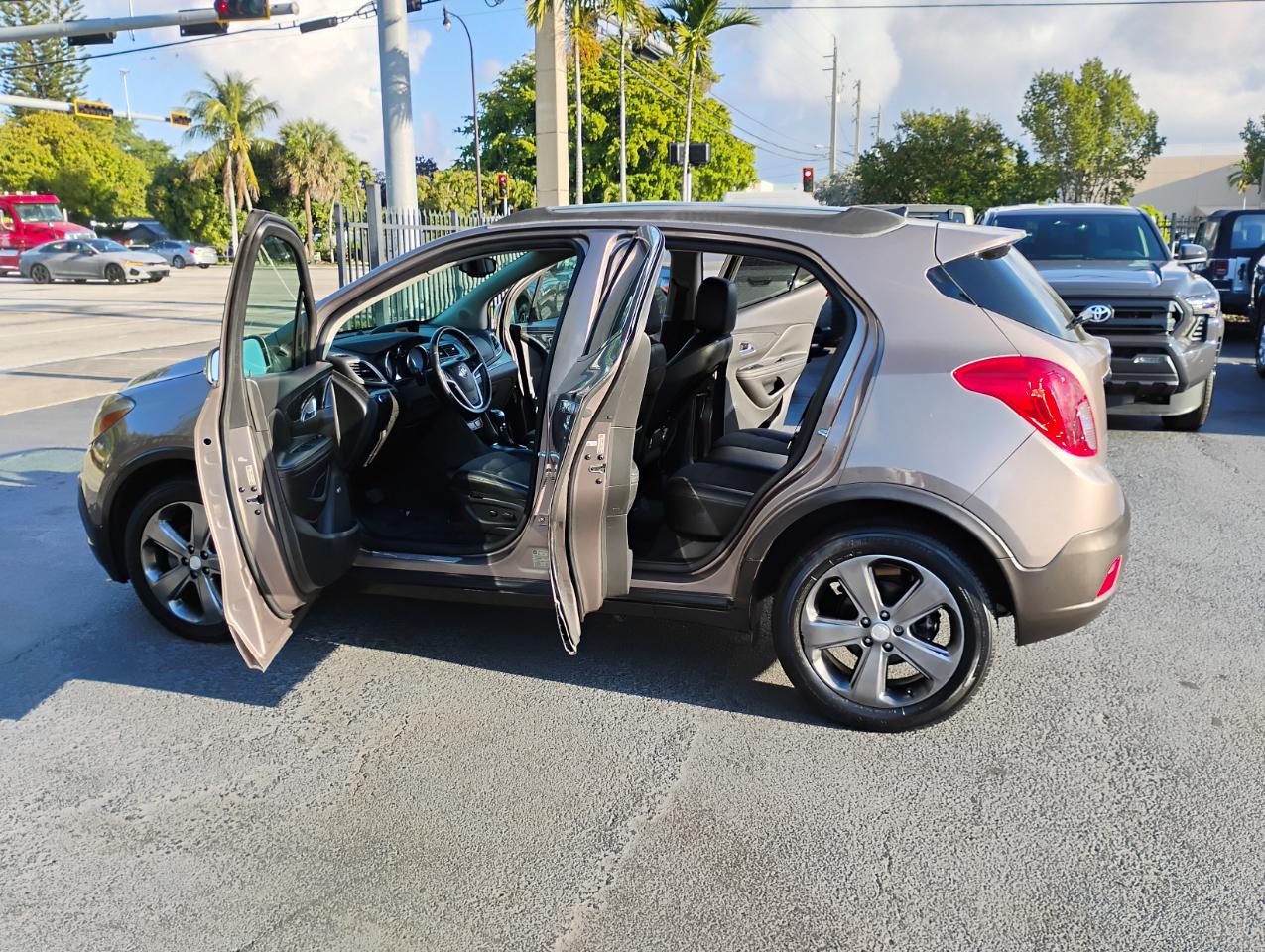 Buick Encore Convenience FWD 2014