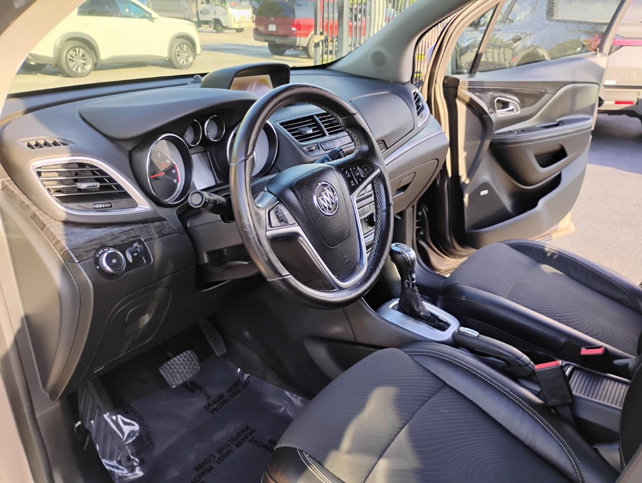 Buick Encore Convenience FWD 2014