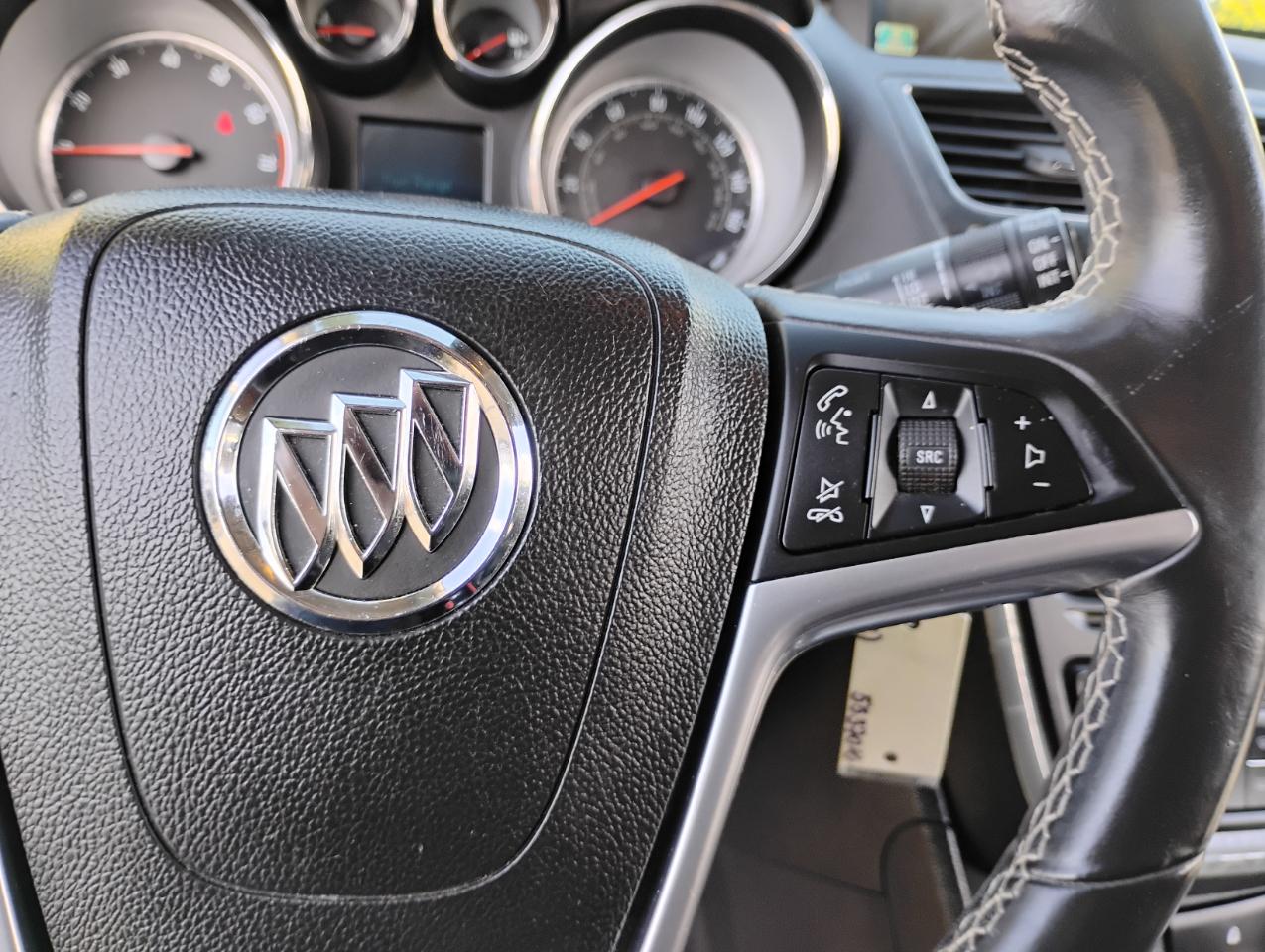 Buick Encore Convenience FWD 2014