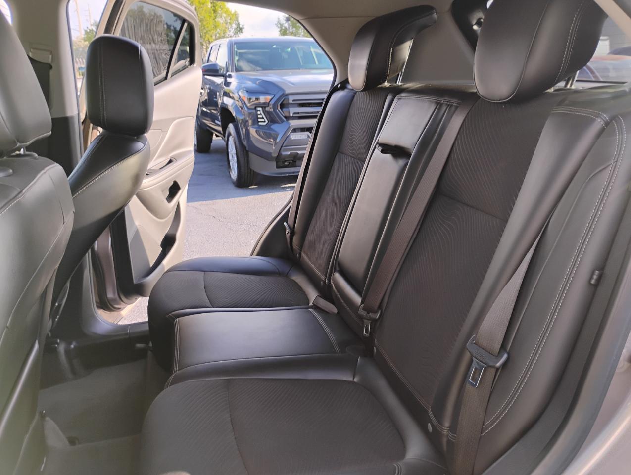 Buick Encore Convenience FWD 2014