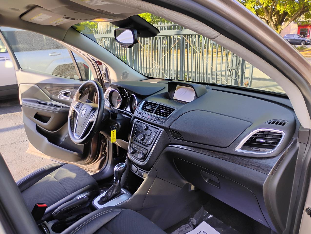 Buick Encore Convenience FWD 2014